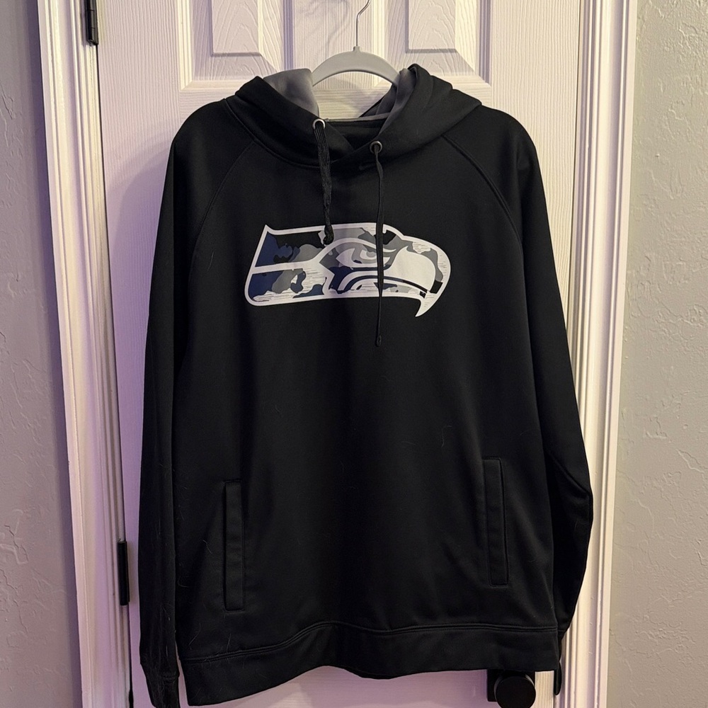 New Era Seattle Seahawks official NFL Black Hoodie with Graphic Logo